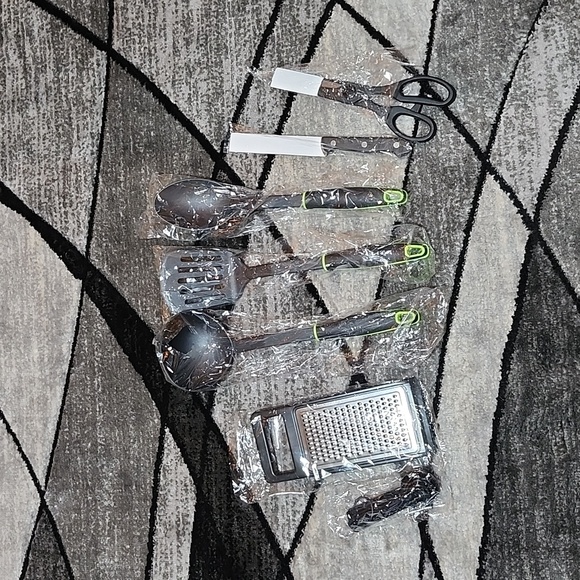 7 PC. KITCHEN TOOLS & ESSENTIAL COOKING UTENSILS DURABLE HEAT RESISTANT SET - Picture 9 of 11